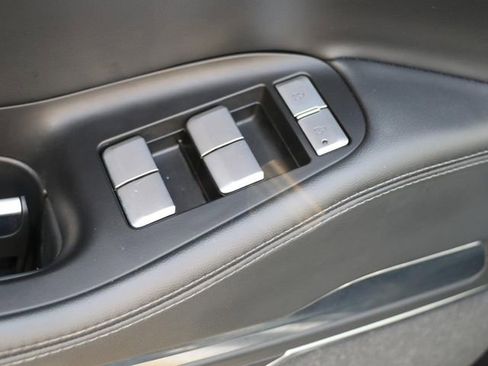 Used 2025 Lincoln Navigator Reserve AWD/4WD image 18