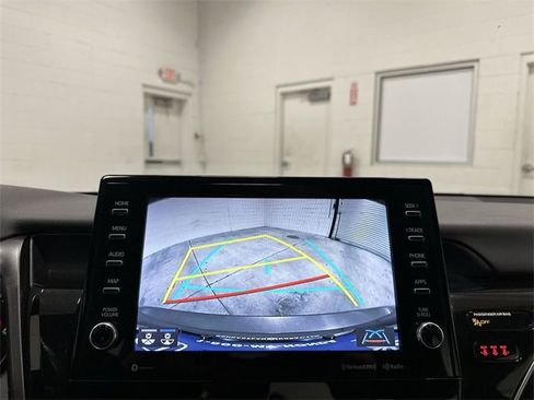 Used 2024 Toyota Camry XSE image 31