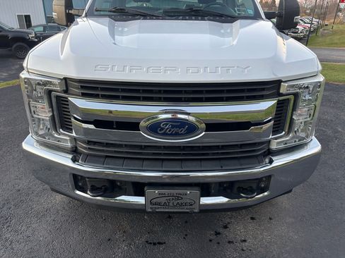 Used 2018 Ford F250 XLT image 9