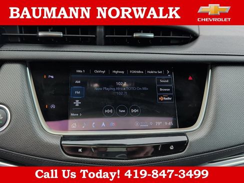 Used 2025 Cadillac XT5 Premium Luxury AWD/4WD image 36