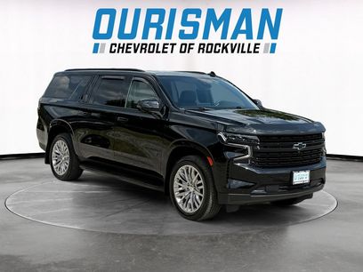 Used 2023 Chevrolet Suburban RST w/ Luxury Package
