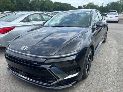 Certified 2026 Hyundai Sonata SEL AWD/4WD image 1