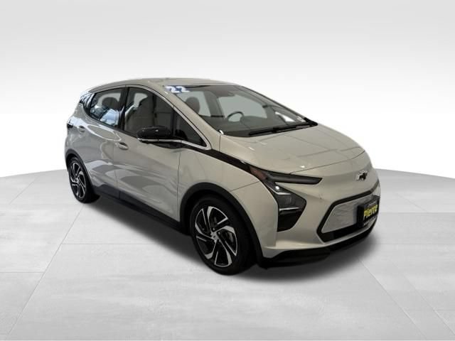 Used 2022 Chevrolet Bolt LT w/ Infotainment Package FWD image 6