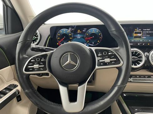 Certified 2022 Mercedes-Benz GLB 250 4MATIC image 25