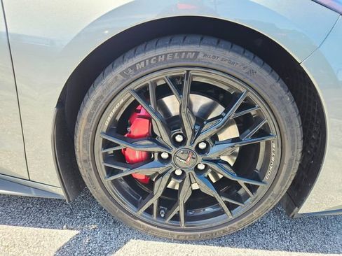 Used 2023 Chevrolet Corvette Stingray Preferred Cpe w/ Z51 Performance Package RWD image 39