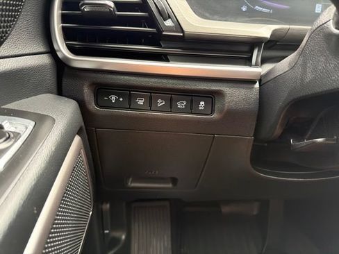 Certified 2025 Kia Telluride EX X-Line AWD/4WD image 13