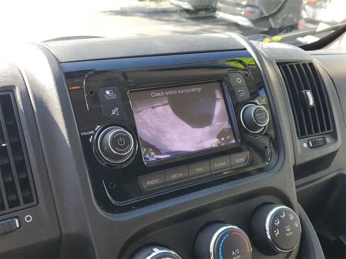 Used 2021 RAM ProMaster 2500 image 20