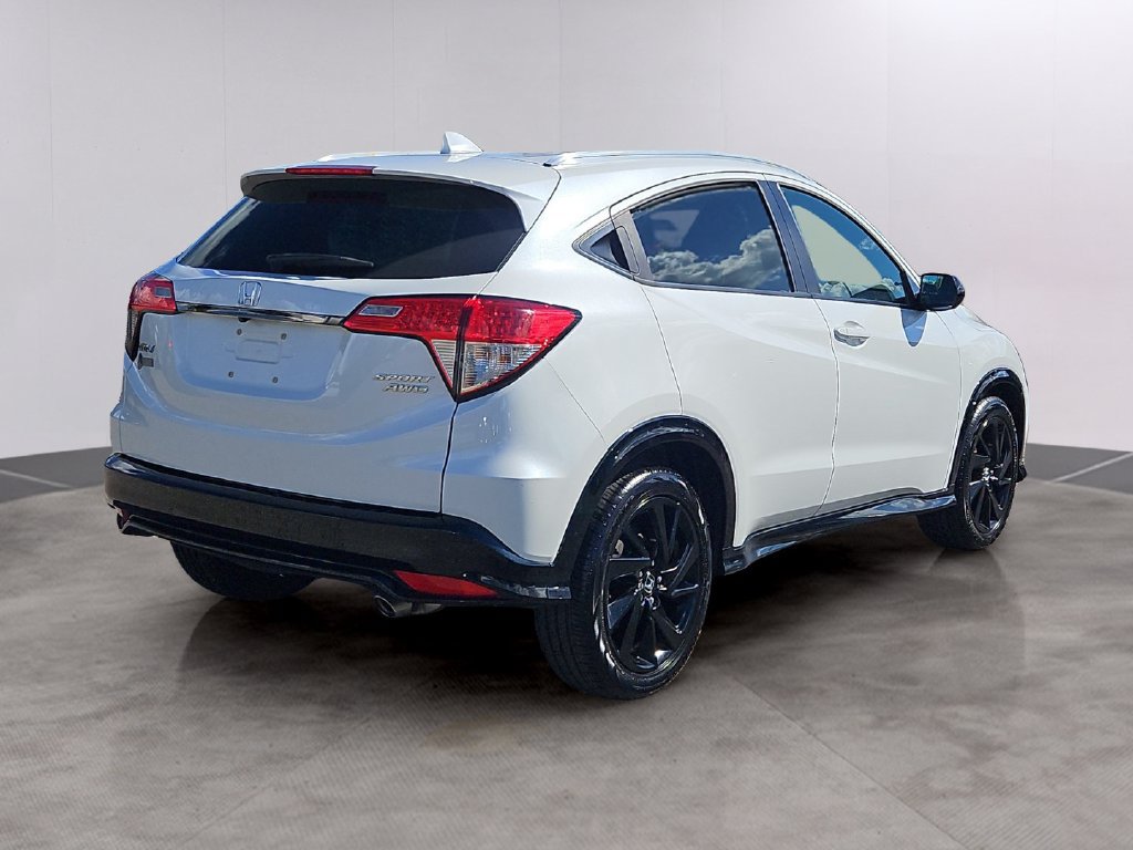 Certified 2022 Honda HR-V Sport image 4