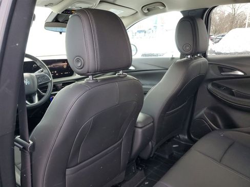 Used 2024 Buick Encore GX Preferred image 27