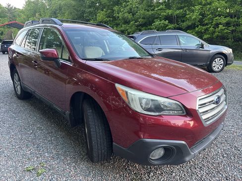 Used 2016 Subaru Outback 2.5i Premium AWD/4WD image 7