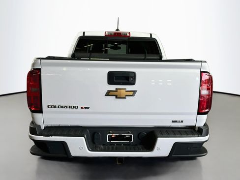 Used 2020 Chevrolet Colorado Z71 AWD/4WD image 6