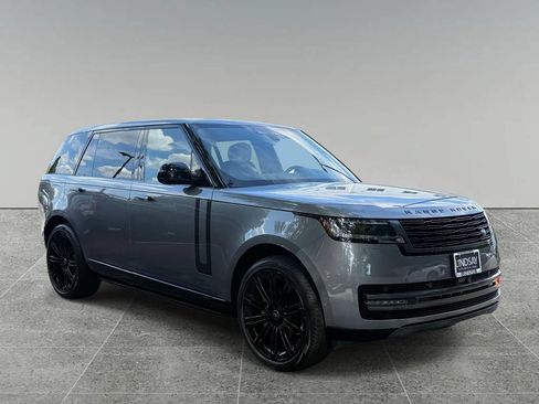 Used 2024 Land Rover Range Rover Long Wheelbase SE AWD/4WD image 9