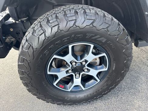 Used 2022 Jeep Wrangler Unlimited Rubicon w/ Steel Bumper Group AWD/4WD image 10