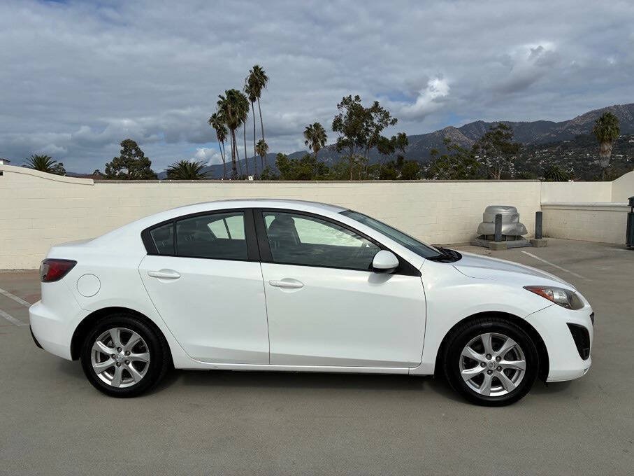 Used 2010 MAZDA MAZDA3 i Touring FWD image 10