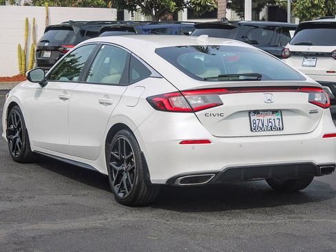 Used 2022 Honda Civic Sport Touring image 7