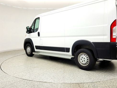 Used 2025 RAM ProMaster 2500 w/ U-Haul Equipment Group FWD image 7