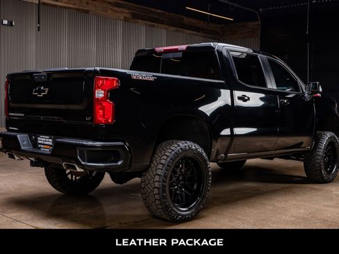 Used 2024 Chevrolet Silverado 1500 LT Trail Boss w/ Convenience Package II image 10