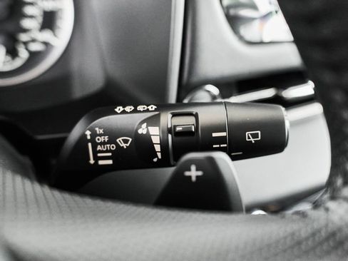 New 2026 Mitsubishi Outlander LE FWD image 22