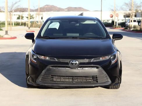 Used 2023 Toyota Corolla LE w/ Carpet Mat Package (TMS) image 2