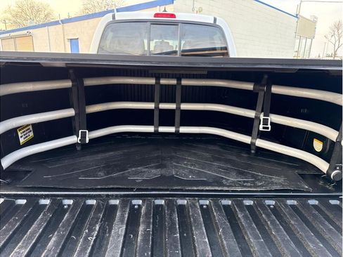 Used 2015 Toyota Tacoma PreRunner w/ TRD Sport Package image 15