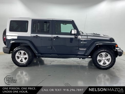Used 2017 Jeep Wrangler Unlimited Sahara w/ Quick Order Package 24E Chief image 5