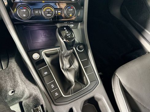 Certified 2024 Volkswagen Jetta SEL FWD image 20