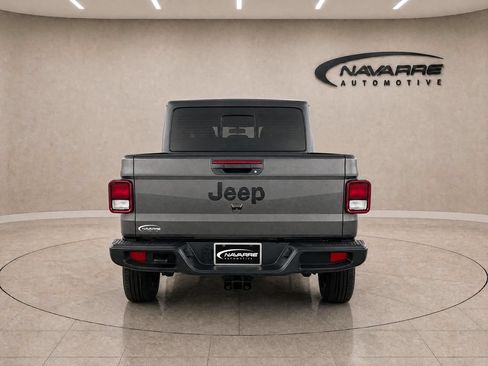 Used 2023 Jeep Gladiator Sport w/ Trailer Tow Package AWD/4WD image 6