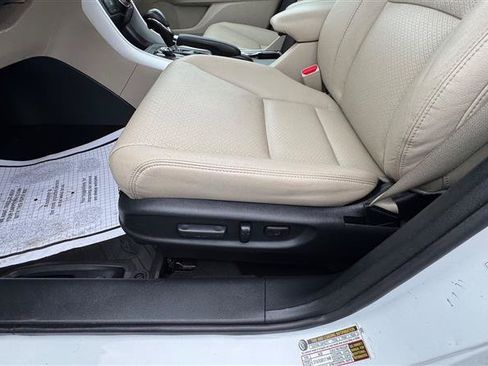 Used 2014 Honda Accord EX-L image 36