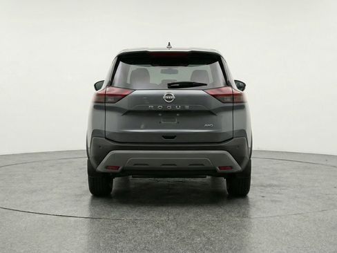 Used 2025 Nissan Rogue SV image 7
