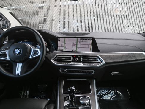 Certified 2023 BMW X5 sDrive40i w/ M Sport Package image 9