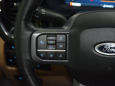 Used 2024 Ford F250 Lariat w/ Lariat Ultimate Package AWD/4WD image 41