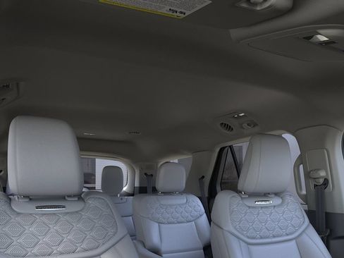 New 2026 Ford Explorer Platinum w/ LUX Leather Package AWD/4WD image 22