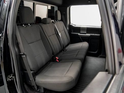 Used 2017 Ford F150 XLT w/ Equipment Group 302A Luxury image 39