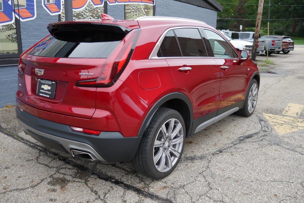 Used 2021 Cadillac XT4 Premium Luxury w/ Cold Weather Package AWD/4WD image 23