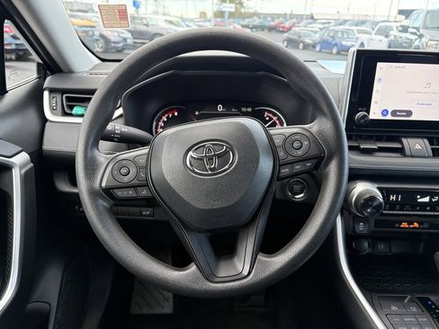 Used 2025 Toyota RAV4 XLE image 23