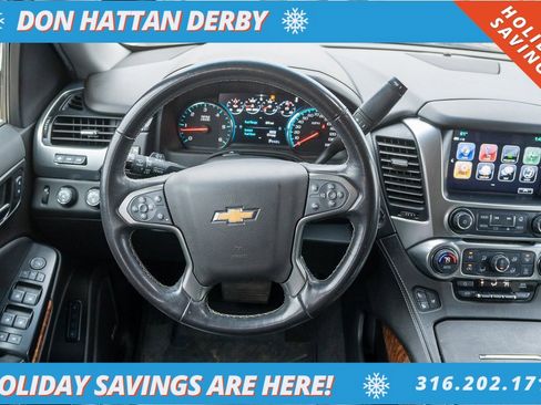 Used 2020 Chevrolet Suburban Premier w/ Max Trailering Package image 5