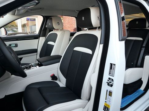 Certified 2024 Rolls-Royce Ghost image 24
