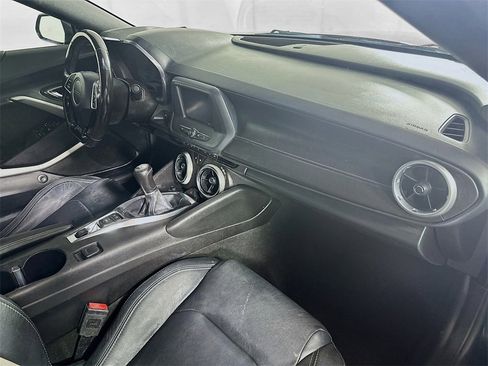 Used 2017 Chevrolet Camaro LT w/ RS Package image 29