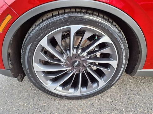 Used 2025 Lincoln Aviator Reserve w/ Equipment Group 201A AWD/4WD image 16