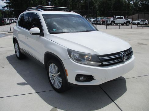 Used 2012 Volkswagen Tiguan S FWD image 15