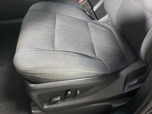 Used 2019 Chevrolet Tahoe LS AWD/4WD image 15