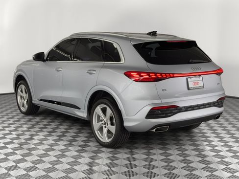 New 2026 Audi Q5 Premium AWD/4WD image 3