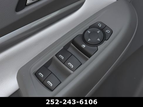 Used 2023 Chevrolet Bolt EUV Premier w/ Sun & Sound Package image 29