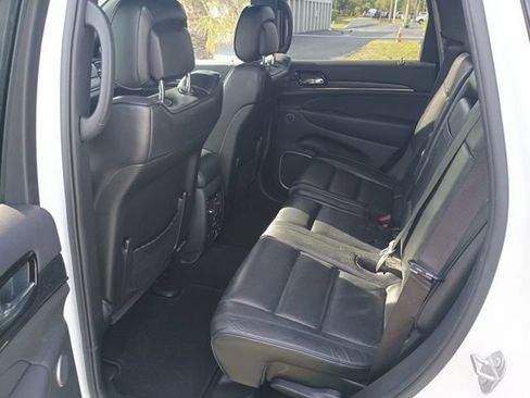 Certified 2020 Jeep Grand Cherokee High Altitude AWD/4WD image 11