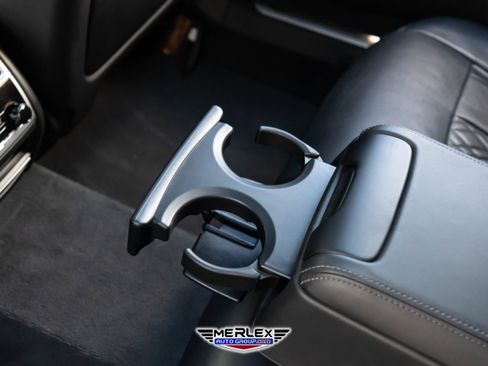 Used 2018 BMW 750i xDrive image 22