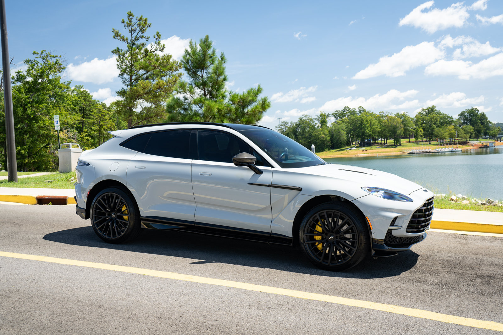 Used 2023 Aston Martin DBX 707 AWD/4WD image 31