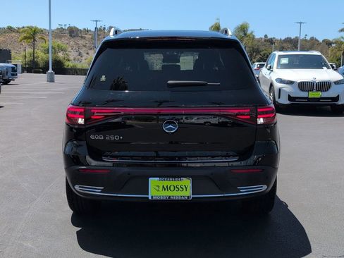 Used 2024 Mercedes-Benz EQB 250+ image 8