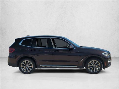 Used 2019 BMW X3 sDrive30i image 4