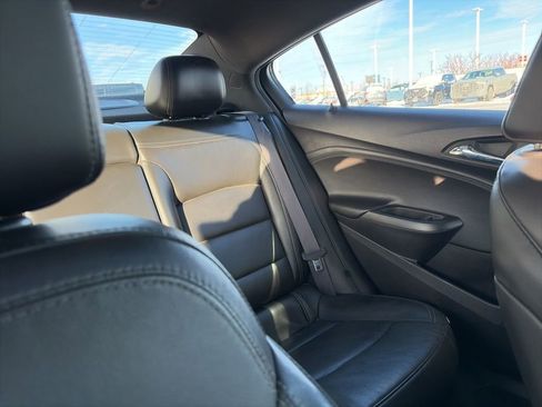 Used 2017 Chevrolet Cruze Premier image 15