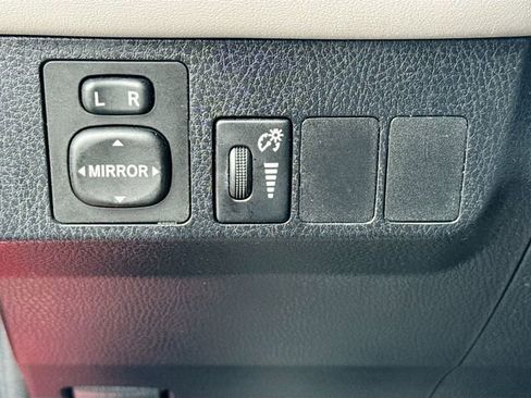 Used 2016 Toyota RAV4 XLE image 10